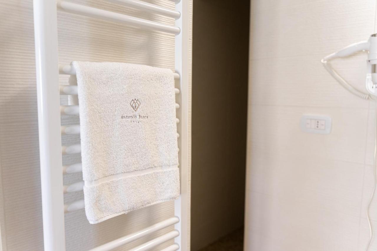Antonio Busco Rooms Turi Exteriér fotografie